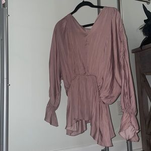 Beautiful flowers Mustard seed blouse. Size L